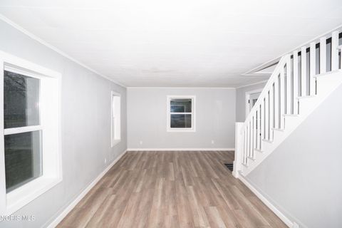 Tiny photo for 919 Holgate Avenue, Defiance, OH 43512 (MLS # 10007001)