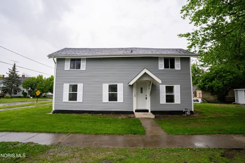 Tiny photo for 919 Holgate Avenue, Defiance, OH 43512 (MLS # 10007001)