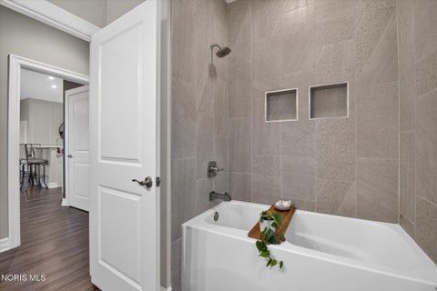 Tiny photo for 9940 Charles Glen Lane, Whitehouse, OH 43571 (MLS # 10013733)