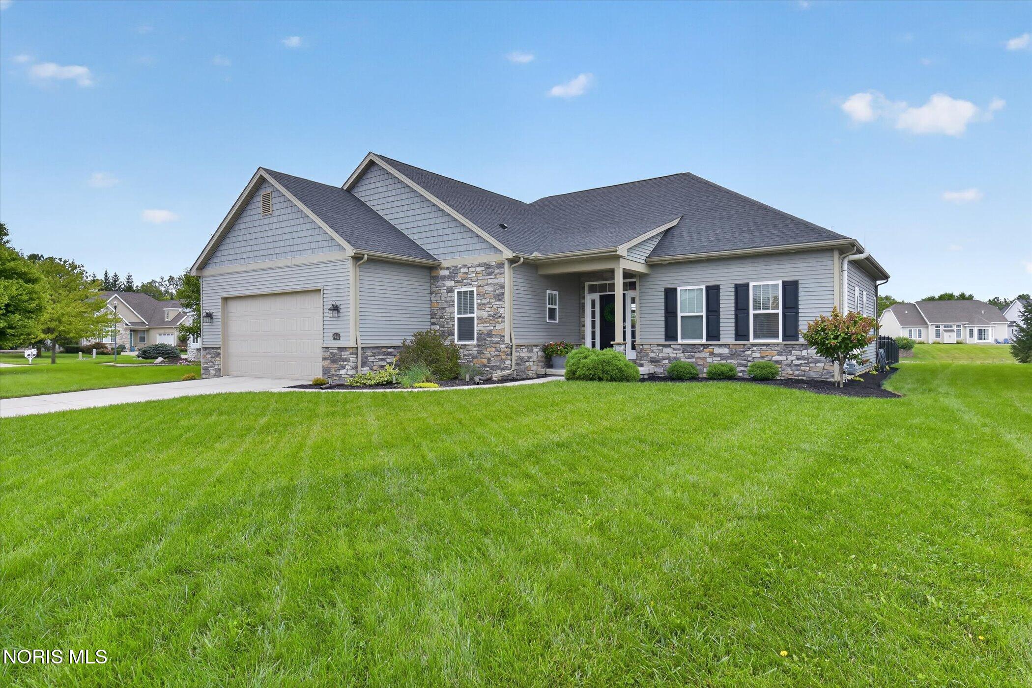 9940 Charles Glen Lane