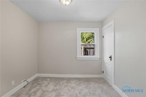 Tiny photo for 913 Coventry Avenue, Toledo, OH 43607 (MLS # 10013345)