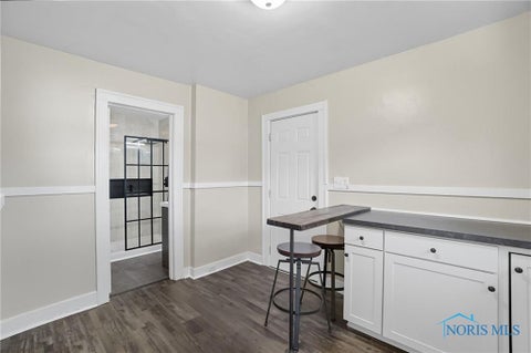 Tiny photo for 913 Coventry Avenue, Toledo, OH 43607 (MLS # 10013345)