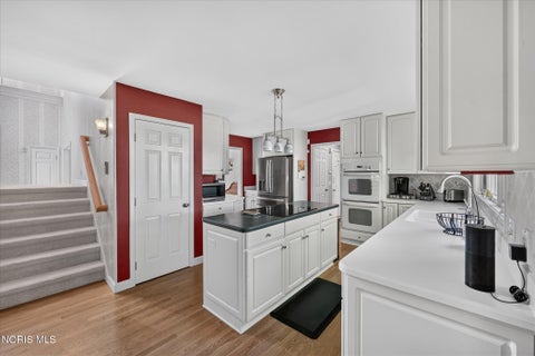 Tiny photo for 8900 Oak Valley Road, Holland, OH 43528 (MLS # 10013928)