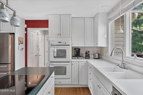 Tiny photo for 8900 Oak Valley Road, Holland, OH 43528 (MLS # 10013928)