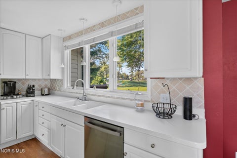 Tiny photo for 8900 Oak Valley Road, Holland, OH 43528 (MLS # 10013928)