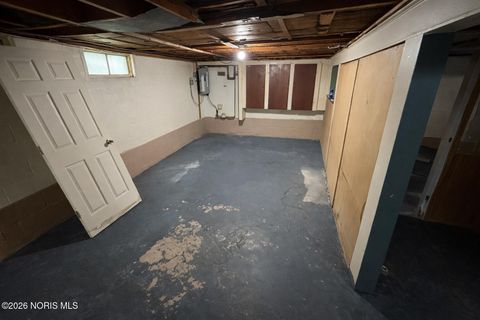 Tiny photo for 1718 Giant Street, Toledo, OH 43613 (MLS # 10003602)