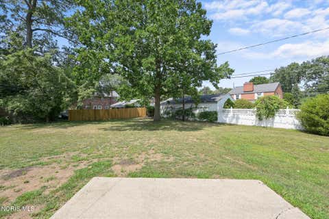 Tiny photo for 4538 Satinwood Court, Toledo, OH 43623 (MLS # 10011298)