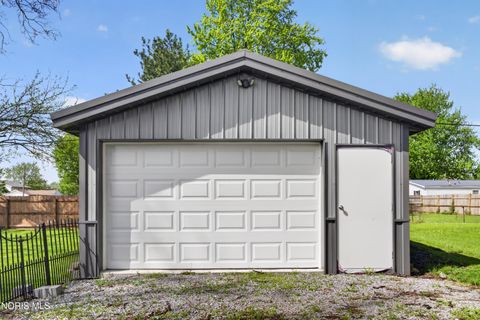 Tiny photo for 1624 Payne Avenue, Findlay, OH 45840 (MLS # 10006957)