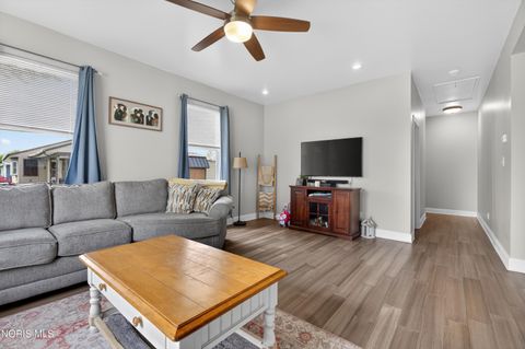 Tiny photo for 1624 Payne Avenue, Findlay, OH 45840 (MLS # 10006957)