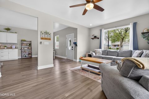 Tiny photo for 1624 Payne Avenue, Findlay, OH 45840 (MLS # 10006957)