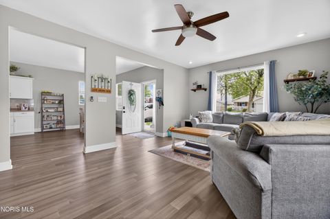 Tiny photo for 1624 Payne Avenue, Findlay, OH 45840 (MLS # 10006957)