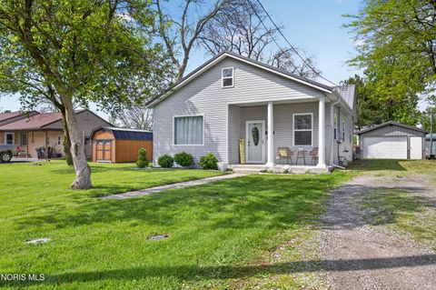 Tiny photo for 1624 Payne Avenue, Findlay, OH 45840 (MLS # 10006957)