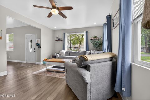 Tiny photo for 1624 Payne Avenue, Findlay, OH 45840 (MLS # 10006957)