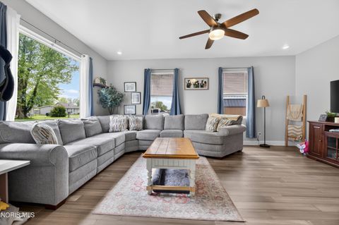 Tiny photo for 1624 Payne Avenue, Findlay, OH 45840 (MLS # 10006957)