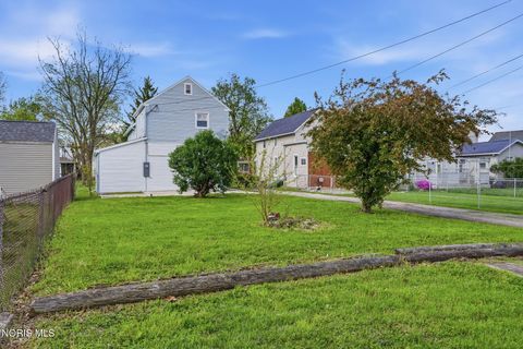Tiny photo for 277 W Perry Street, Tiffin, OH 44883 (MLS # 10007185)