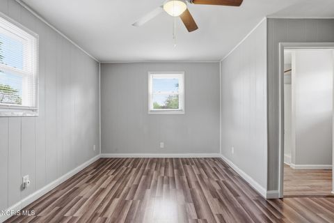 Tiny photo for 277 W Perry Street, Tiffin, OH 44883 (MLS # 10007185)