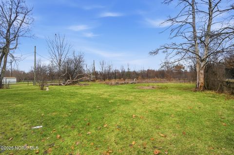 Tiny photo for 28536 Mccarty Drive, Perrysburg, OH 43551 (MLS # 10002455)