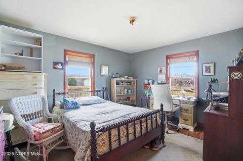 Tiny photo for 28536 Mccarty Drive, Perrysburg, OH 43551 (MLS # 10002455)