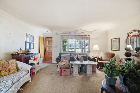 Tiny photo for 28536 Mccarty Drive, Perrysburg, OH 43551 (MLS # 10002455)