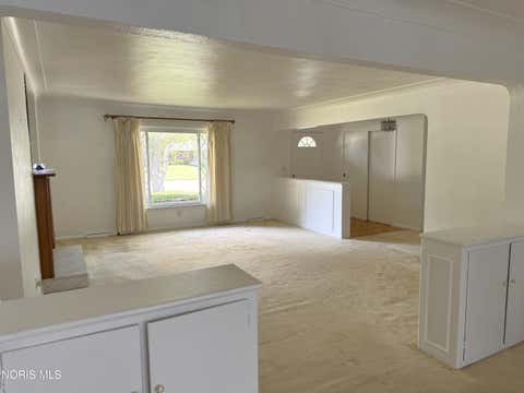 Tiny photo for 1402 Juliet Drive, Toledo, OH 43614 (MLS # 10011148)