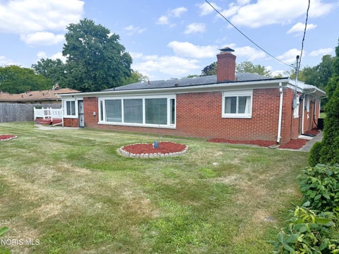 Tiny photo for 1402 Juliet Drive, Toledo, OH 43614 (MLS # 10011148)