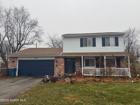 Photo of 5920 N River Road, Waterville, OH 43566 (MLS # 10002594)