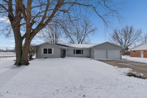 Tiny photo for 840 Pine Street, Wauseon, OH 43567 (MLS # 10001960)