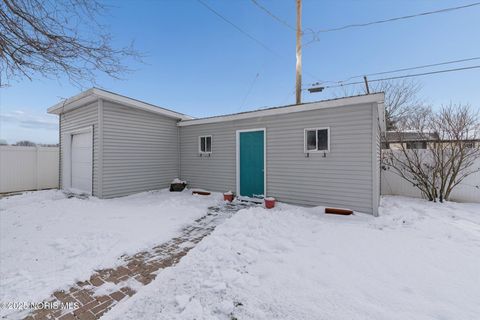 Tiny photo for 840 Pine Street, Wauseon, OH 43567 (MLS # 10001960)
