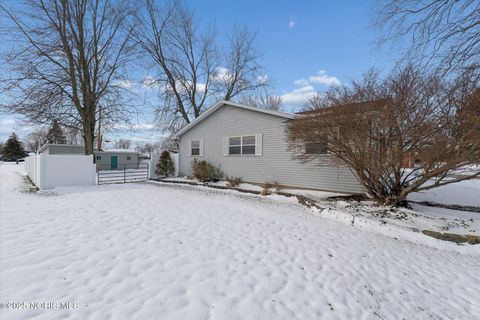 Tiny photo for 840 Pine Street, Wauseon, OH 43567 (MLS # 10001960)