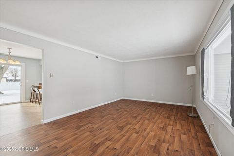 Tiny photo for 840 Pine Street, Wauseon, OH 43567 (MLS # 10001960)