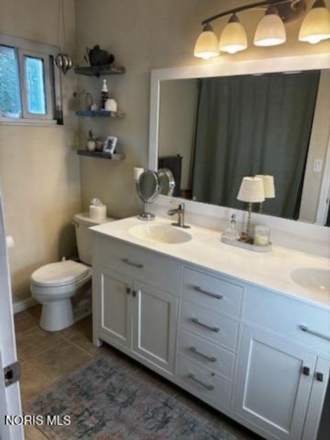 Tiny photo for 1740 Cass Road, Maumee, OH 43537 (MLS # 10007543)