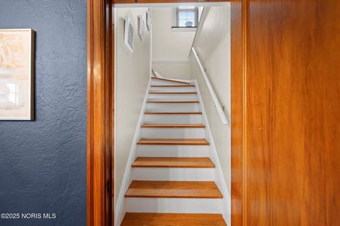 Tiny photo for 2513 Portsmouth Avenue, Toledo, OH 43613 (MLS # 10002083)