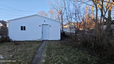 Tiny photo for 1038 Pinewood Avenue, Toledo, OH 43607 (MLS # 10003305)