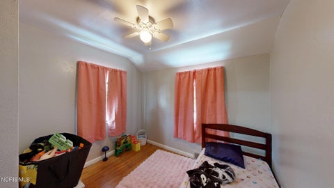 Tiny photo for 1421 N Ravine Parkway, Toledo, OH 43605 (MLS # 10009311)