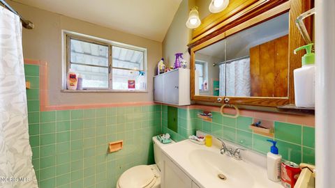 Tiny photo for 1421 N Ravine Parkway, Toledo, OH 43605 (MLS # 10009311)