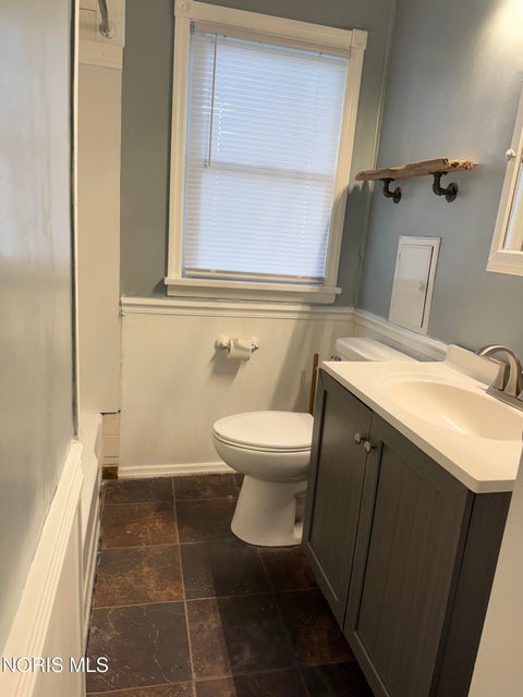 Tiny photo for 233 Midvale Avenue, Toledo, OH 43605 (MLS # 10014748)