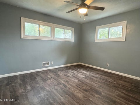 Tiny photo for 233 Midvale Avenue, Toledo, OH 43605 (MLS # 10014748)