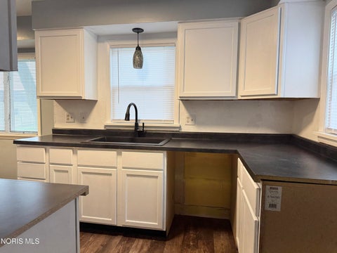 Tiny photo for 233 Midvale Avenue, Toledo, OH 43605 (MLS # 10014748)