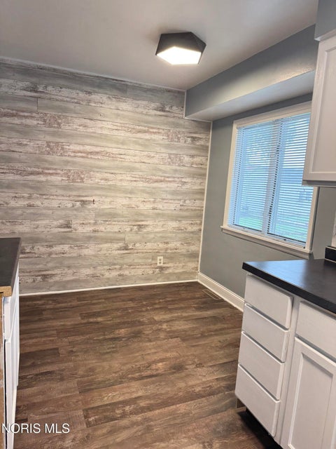 Tiny photo for 233 Midvale Avenue, Toledo, OH 43605 (MLS # 10014748)