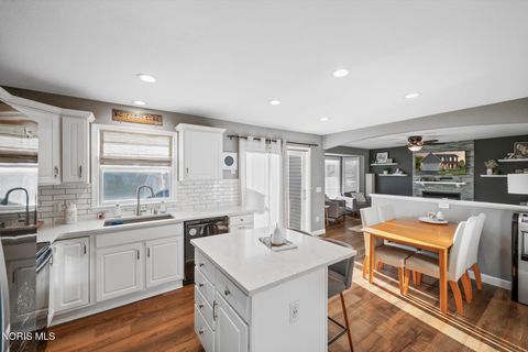 Tiny photo for 118 Manakiki Drive, Holland, OH 43528 (MLS # 10006938)