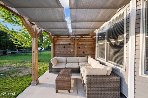 Tiny photo for 118 Manakiki Drive, Holland, OH 43528 (MLS # 10006938)