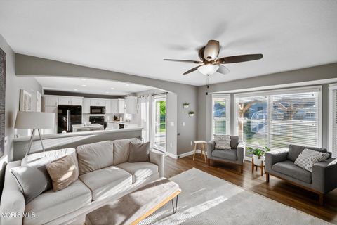 Tiny photo for 118 Manakiki Drive, Holland, OH 43528 (MLS # 10006938)