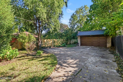 Tiny photo for 2720 Scottwood Avenue, Toledo, OH 43610 (MLS # 10014484)