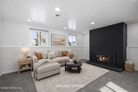 Tiny photo for 4680 Ventura Drive, Toledo, OH 43615 (MLS # 10003404)