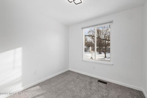 Tiny photo for 4680 Ventura Drive, Toledo, OH 43615 (MLS # 10003404)