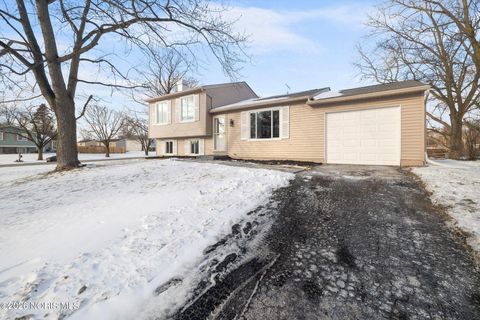 Tiny photo for 4680 Ventura Drive, Toledo, OH 43615 (MLS # 10003404)