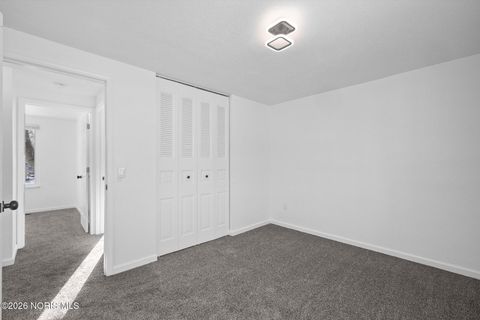 Tiny photo for 4680 Ventura Drive, Toledo, OH 43615 (MLS # 10003404)