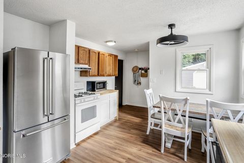 Tiny photo for 4928 Arbor Way, Sylvania, OH 43560 (MLS # 10010671)