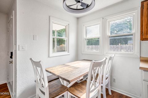 Tiny photo for 4928 Arbor Way, Sylvania, OH 43560 (MLS # 10010671)