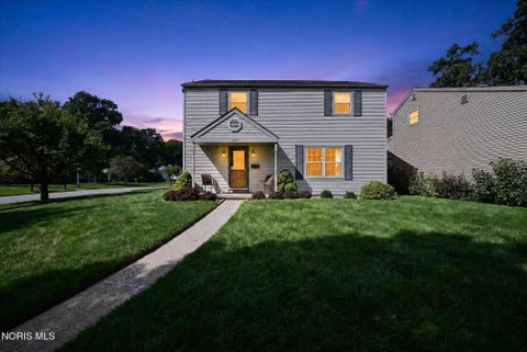 Photo of 5127 Calyx Lane, Toledo, OH 43623 (MLS # 10013033)